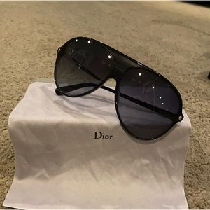 DIOR designer sunglasses fun but ready to get rid of! No scratches!